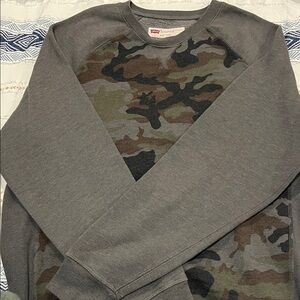Levi's Men's Camouflage and Gray Sweatshirt